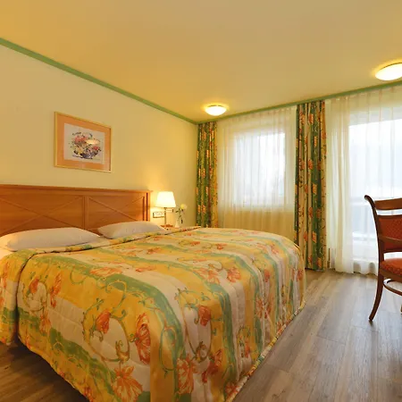 Отель Ifa Alpenhof Wildental Kleinwalsertal Adults Only